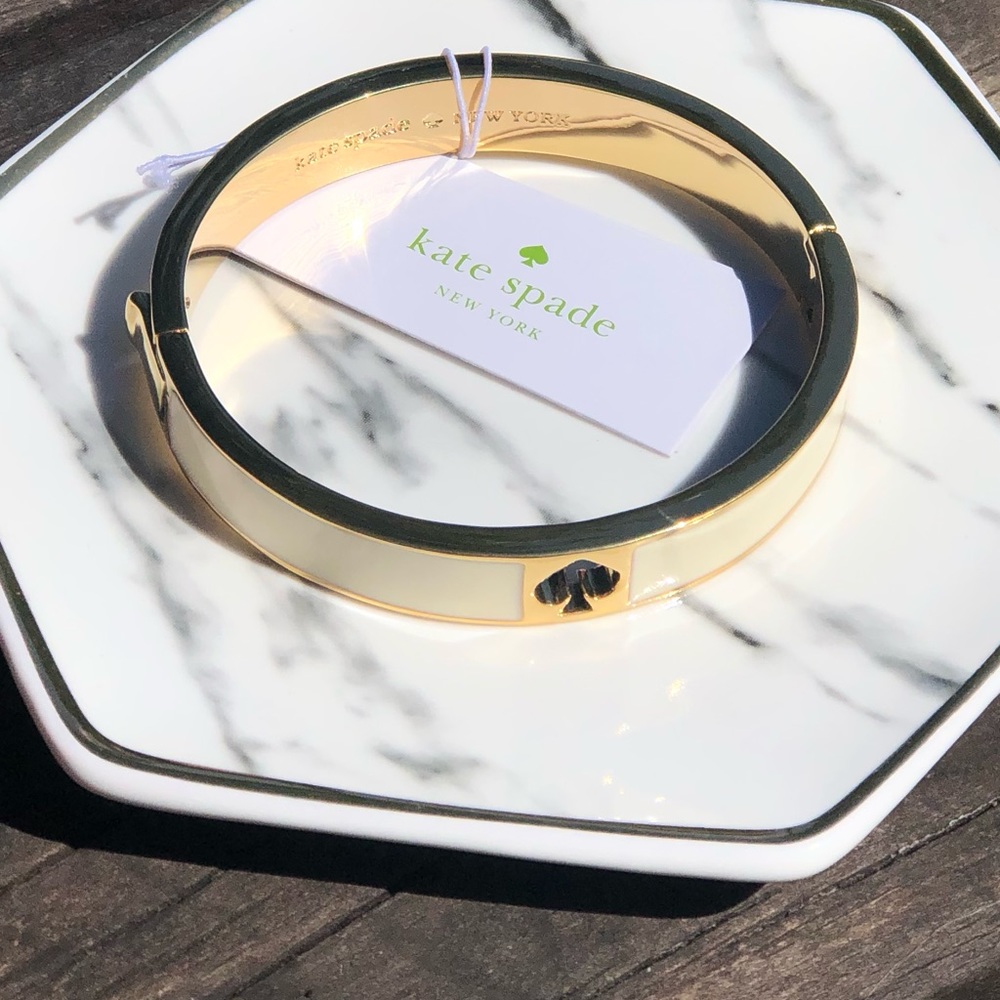 🆕 NWT Kate Spade Cream Enamel Hinge Bracelet